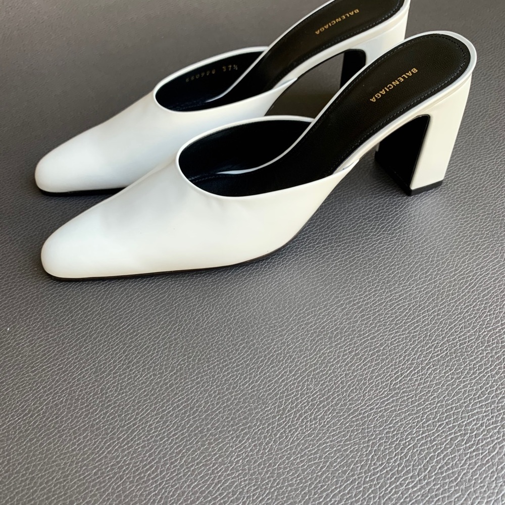 Brand New Balenciaga White Leather Slide Size 7.5 - Picture 2 of 7